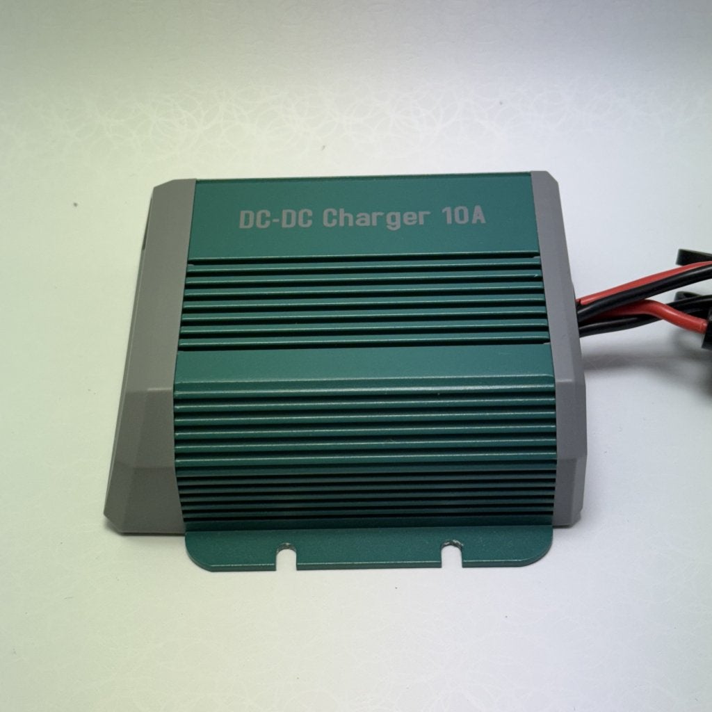 DC-DC BATTERY CHARGER  10A, Gebruikt, Ophalen of Verzenden, Guaestus Trading, Sales@guaestus.com