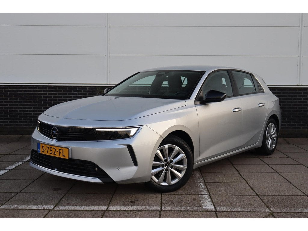 Opel Astra 1.2T 110PK Edition * Achteruitrijcamera * Apple C, Auto's, Opel, Bedrijf, Te koop, Astra, ABS, Airbags, Airconditioning