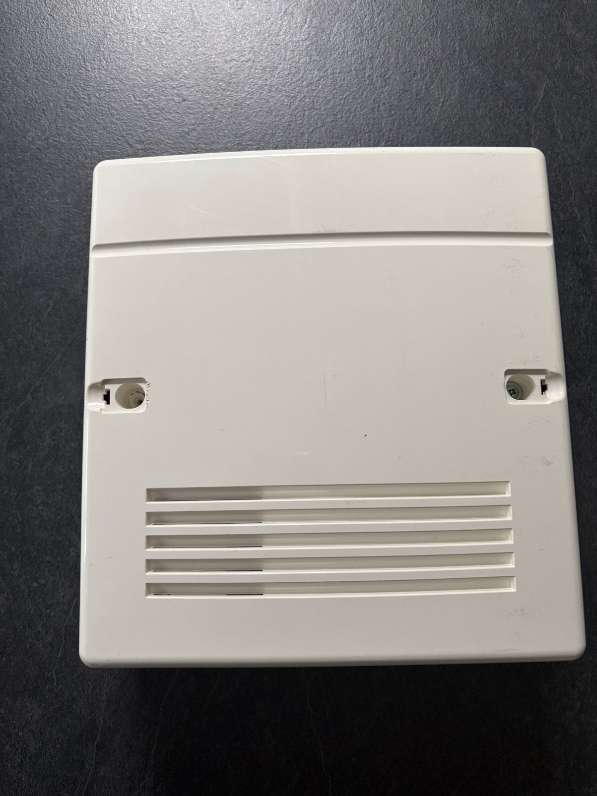 Satel Versa IP alarmcentrale met bediendeel, Doe-het-zelf en Verbouw, Alarmsystemen, Gebruikt, Compleet systeem, Overige soorten