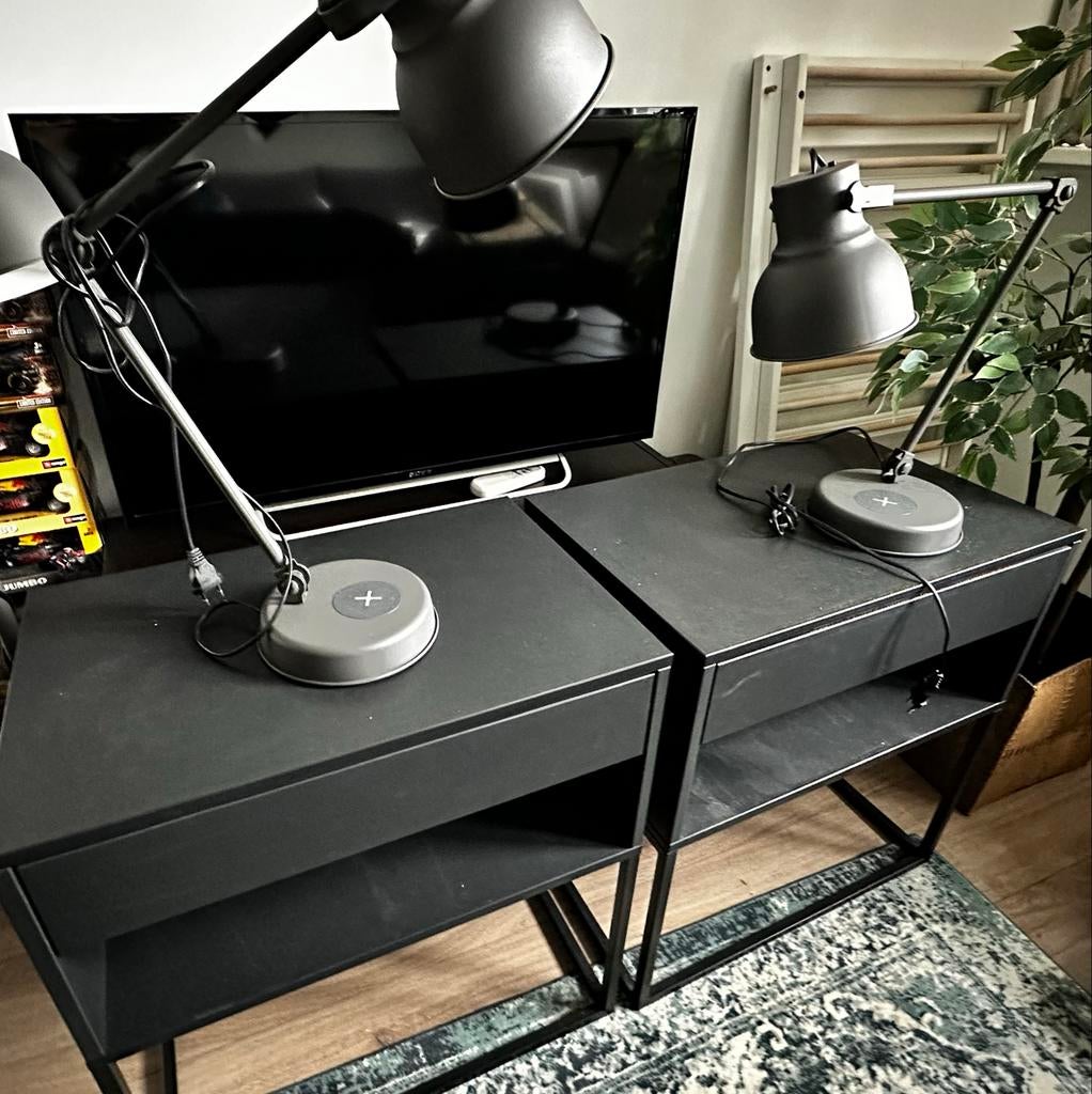 2x IKEA Hektar bureau/nachtkastje lamp met draadloos opladen, Ophalen, Minder dan 45 cm, Metaal of Aluminium, Zo goed als nieuw