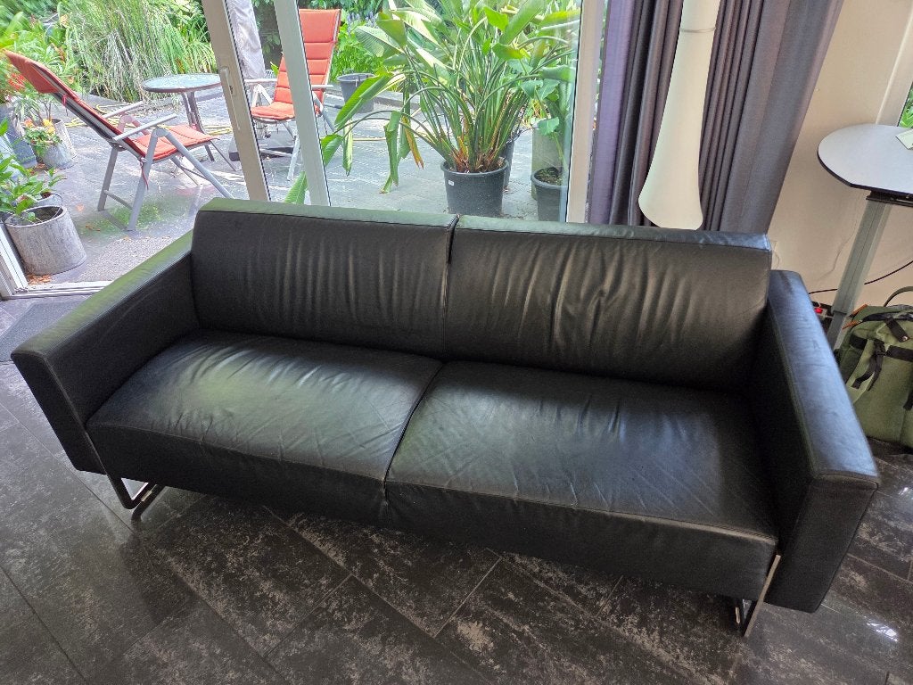 Artifort bank Mare 2.5 seater zwart leer, Huis en Inrichting, Banken | Bankstellen, Ophalen, Gebruikt, 200 tot 250 cm, Leer