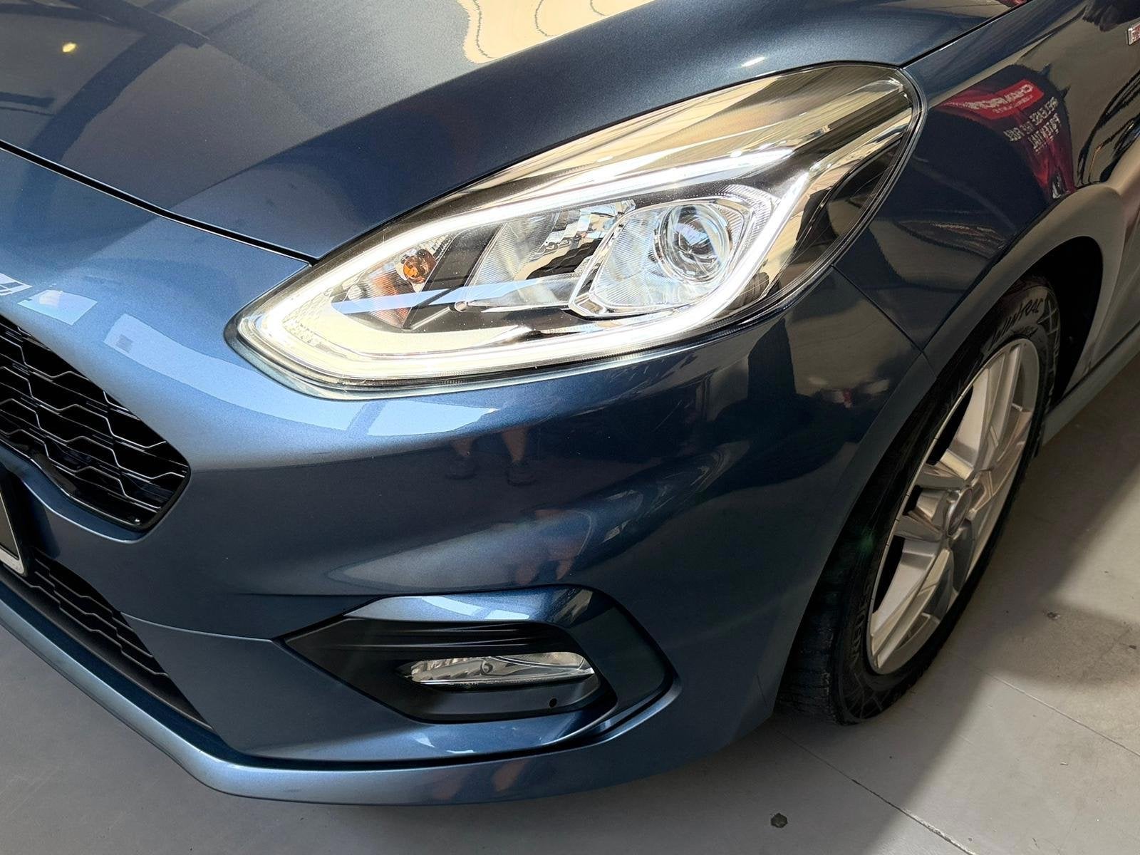Foto 23 van Ford Fiesta 1.0 EcoBoost ST-Line X 140PK CARPLAY