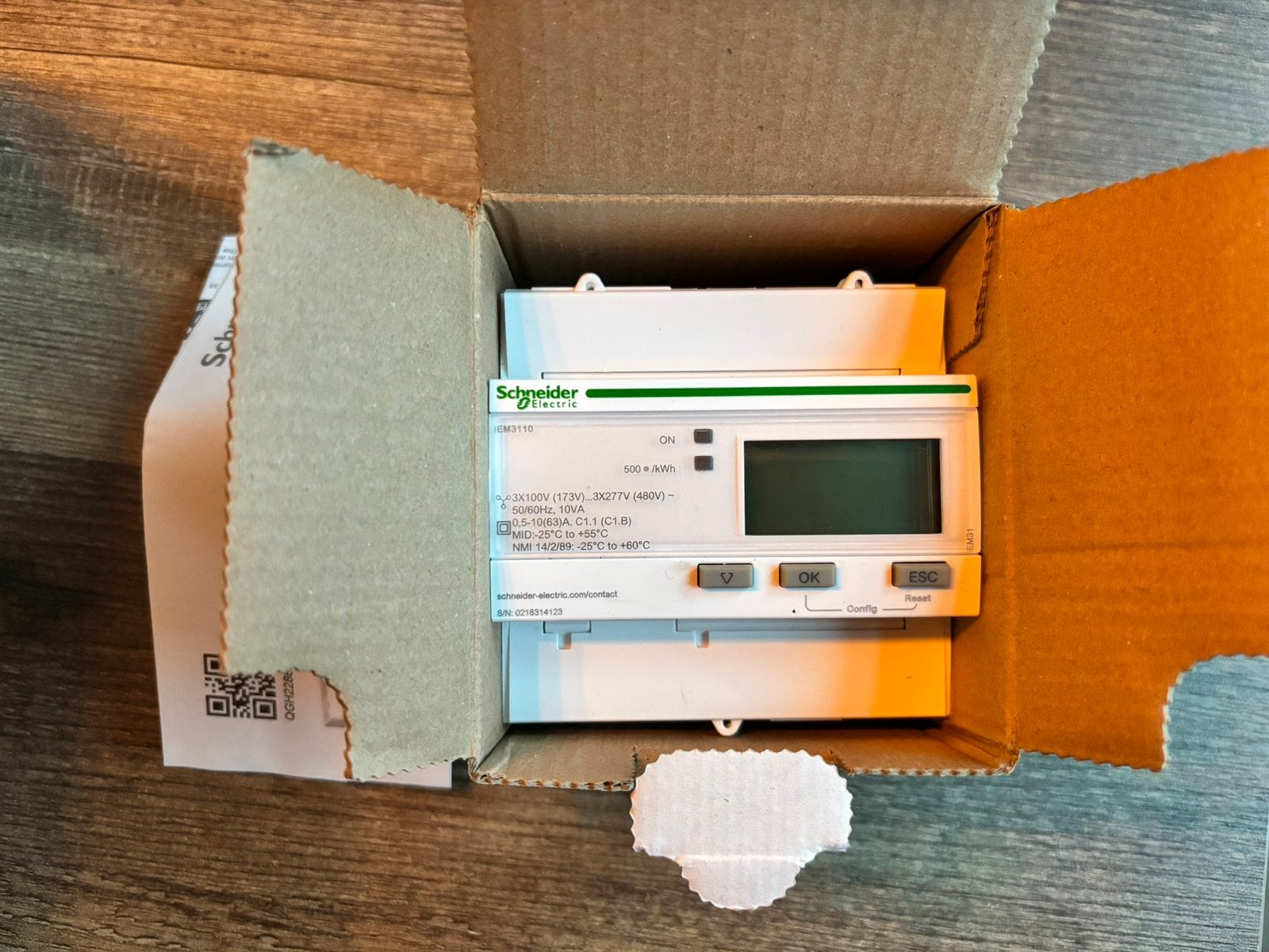 Nieuwe 3 fase kWh-meter, Doe-het-zelf en Verbouw, Elektra en Kabels, Ophalen of Verzenden, Zo goed als nieuw, Overige typen