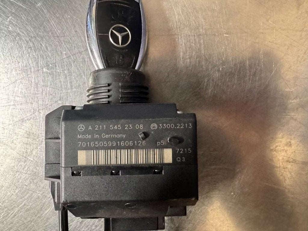 Mercedes E klasse Contactslot met sleutel, Gebruikt, Mercedes-Benz AG, Mercedes-Benz, Ophalen of Verzenden