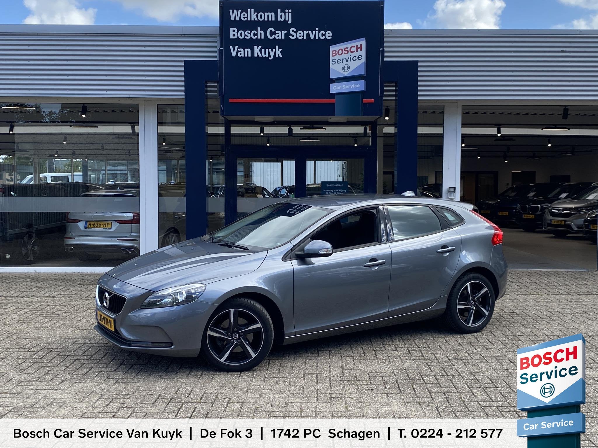Volvo V40 2.0 T2 Kinetic / NL-Auto / Dealer-Onderhouden / Di, Voorwielaandrijving, Stof, Gebruikt, Euro 6