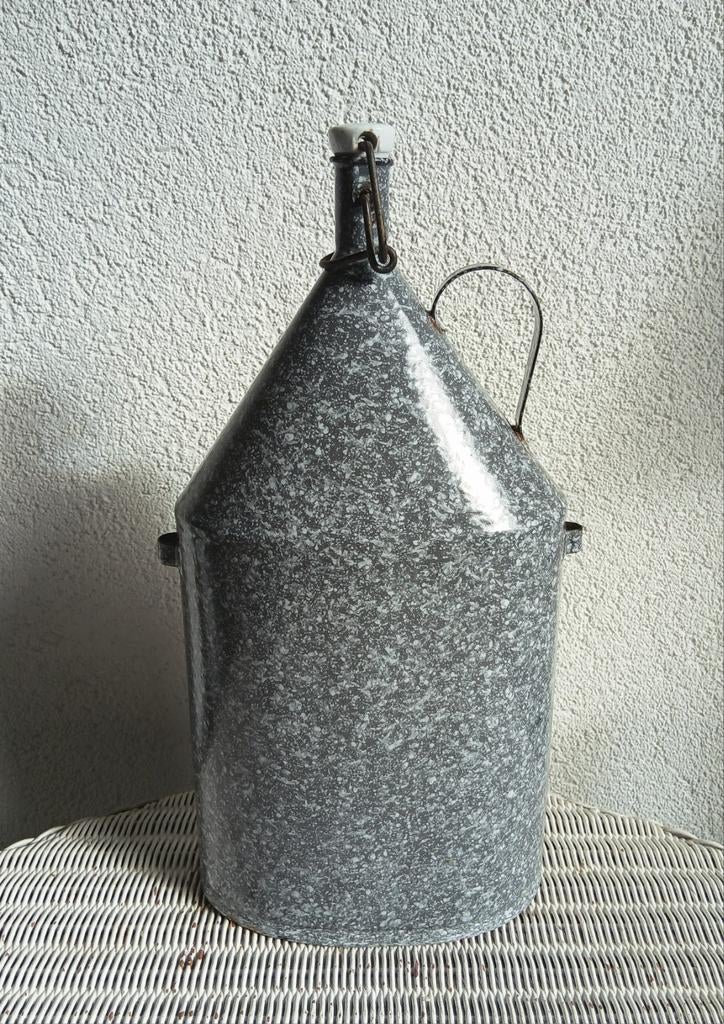 grote emaille veldfles grijs wit gewolkt, Antiek en Kunst, Antiek | Emaille, Ophalen of Verzenden