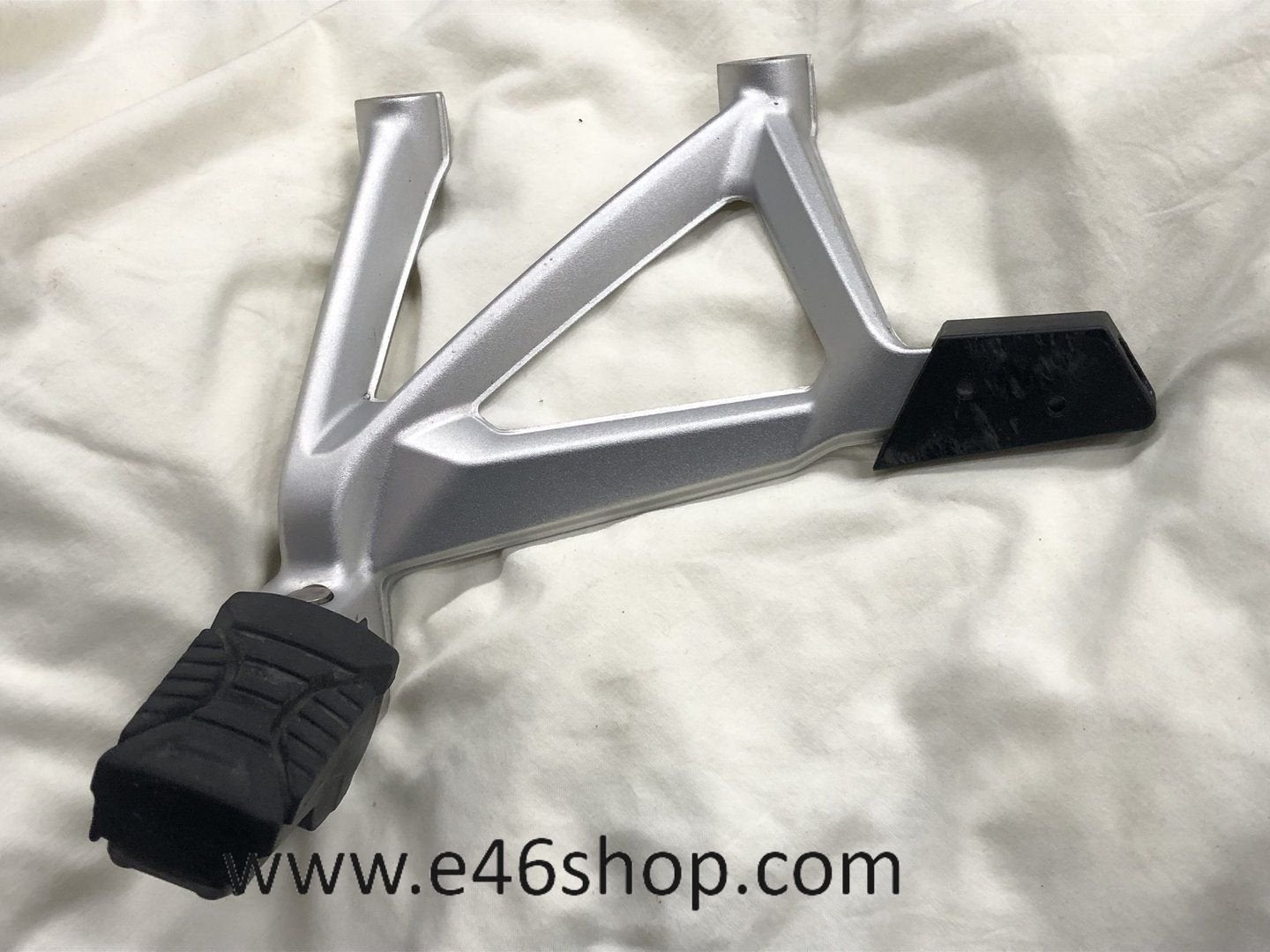 VOETSTEUN LINKS BMW K50 K51  R1200GS R1250GS OE 8537907, Gebruikt, -, -, Ophalen of Verzenden