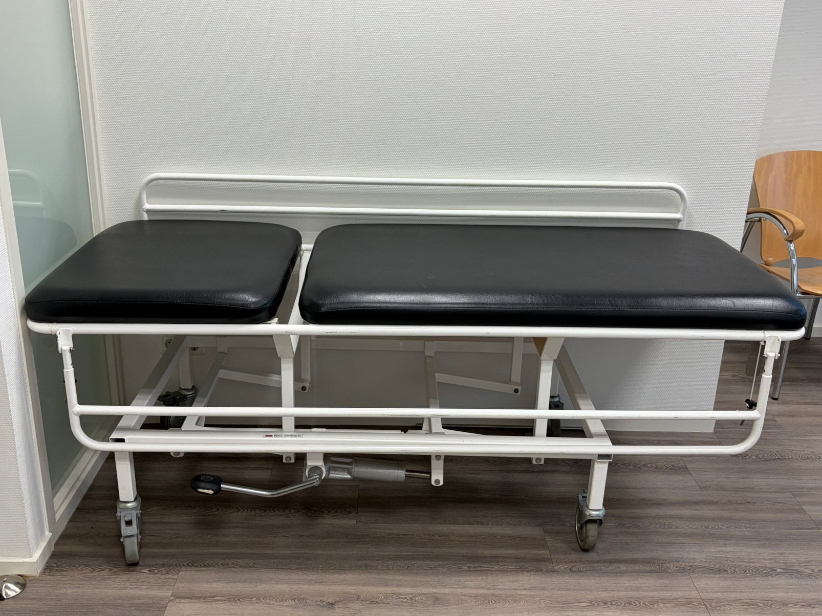Behandeltafel voor bv. arts, Diensten en Vakmensen, Welzijn | Therapeuten, Lichamelijke therapie