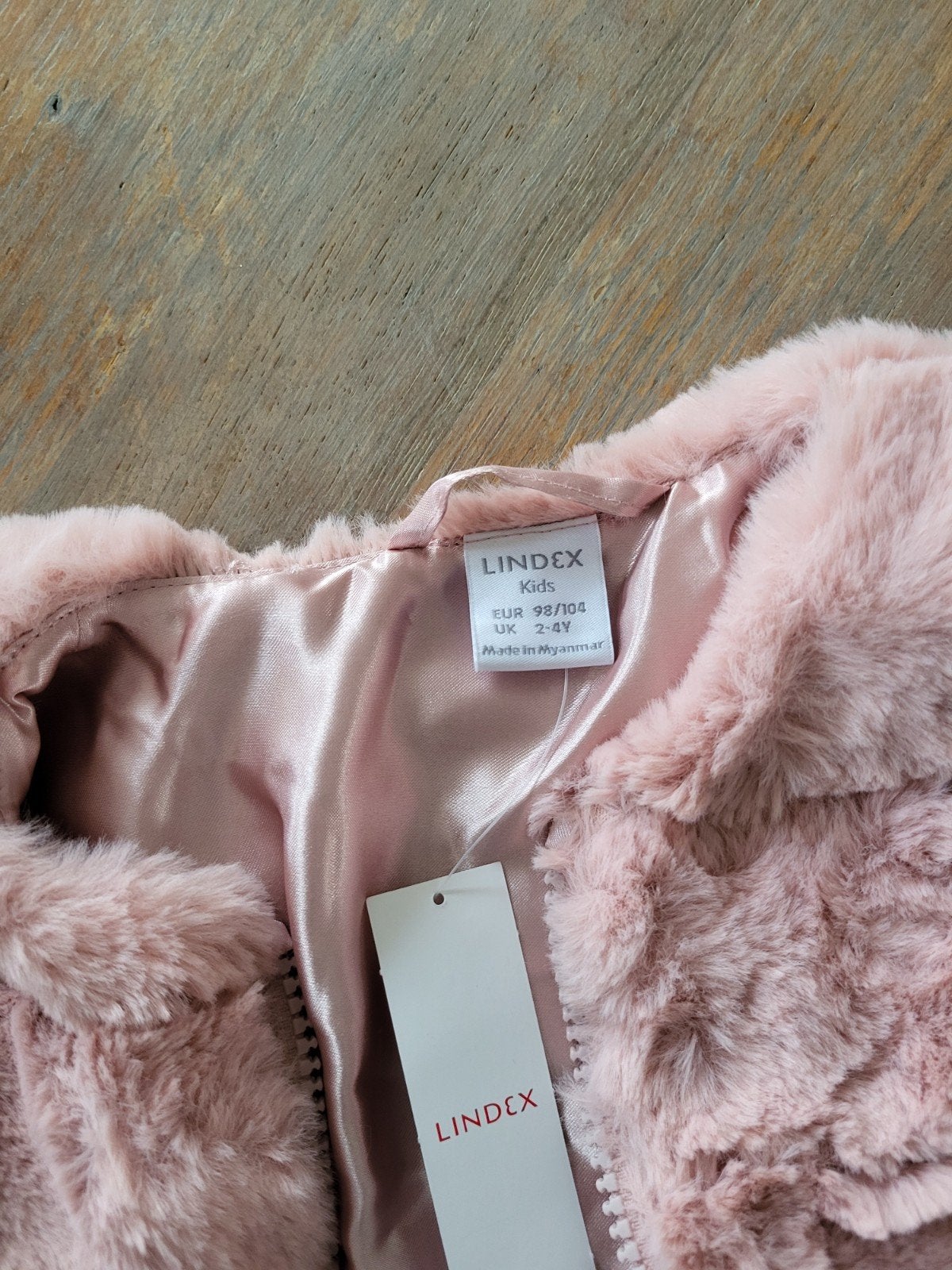 Lindex Roze Bontjasje Maat 98/104 - Nieuw met kaartjes, Ophalen of Verzenden, Nieuw, Lindex, Meisje