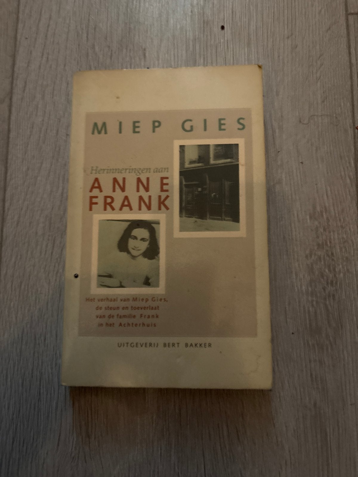 Miep Gies - Herinneringen aan Anne Frank (Bert Bakker), Verzenden, Gelezen, Overige