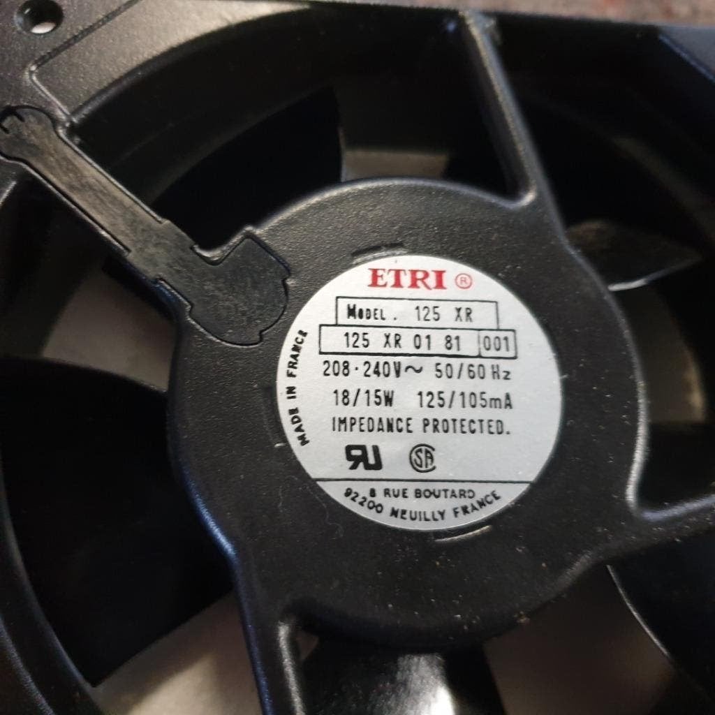 NIEUW! ETRI VENTILATOR KOELER 230 VOLT AFMETING 12X12X4 CM, Verzenden, Nieuw, Plafondventilator, X