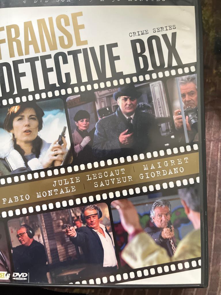 4 dvds Franse detective box o.a Maigret in Momartre, Ophalen of Verzenden