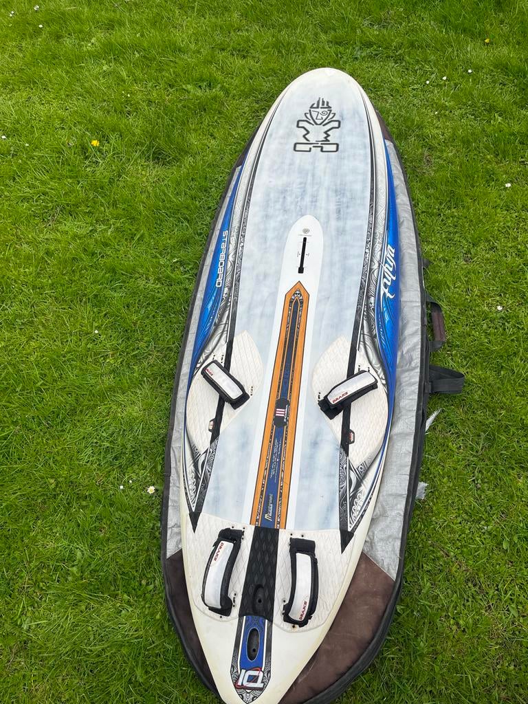 Starboard Futura 111 liter uit 2010, Watersport en Boten, Windsurfen, Ophalen, Gebruikt, Minder dan 250 cm, Plank
