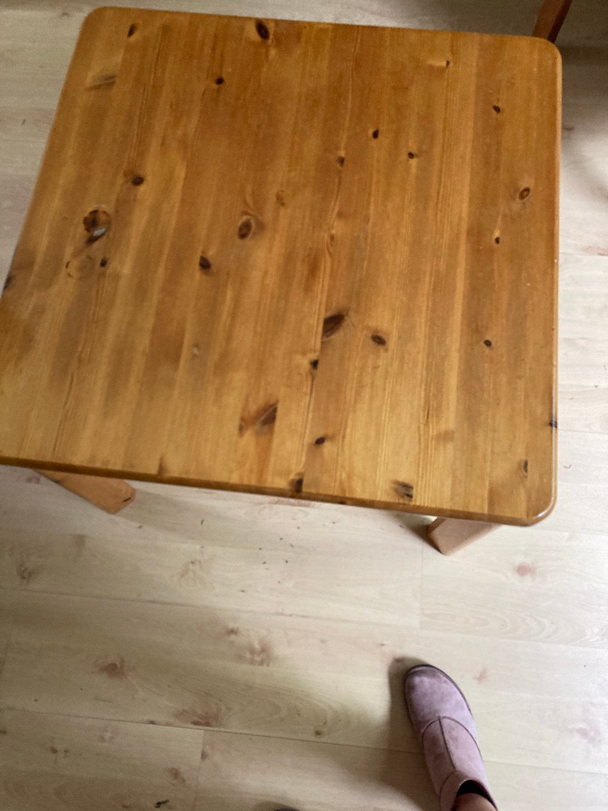 Grenenhouten bijzettafel, Minder dan 45 cm, Minder dan 55 cm, Gebruikt, Vierkant