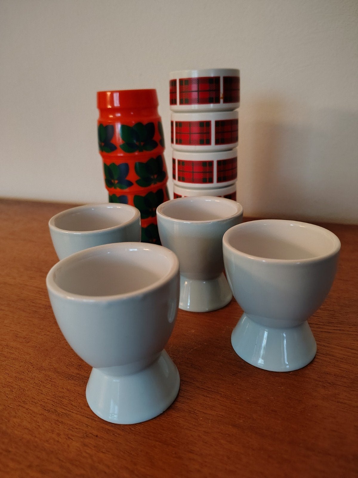 Vintage eierdopjes 13 stuks o.a. Emsa, Kunststof, Gebruikt, Overige typen, Ophalen of Verzenden