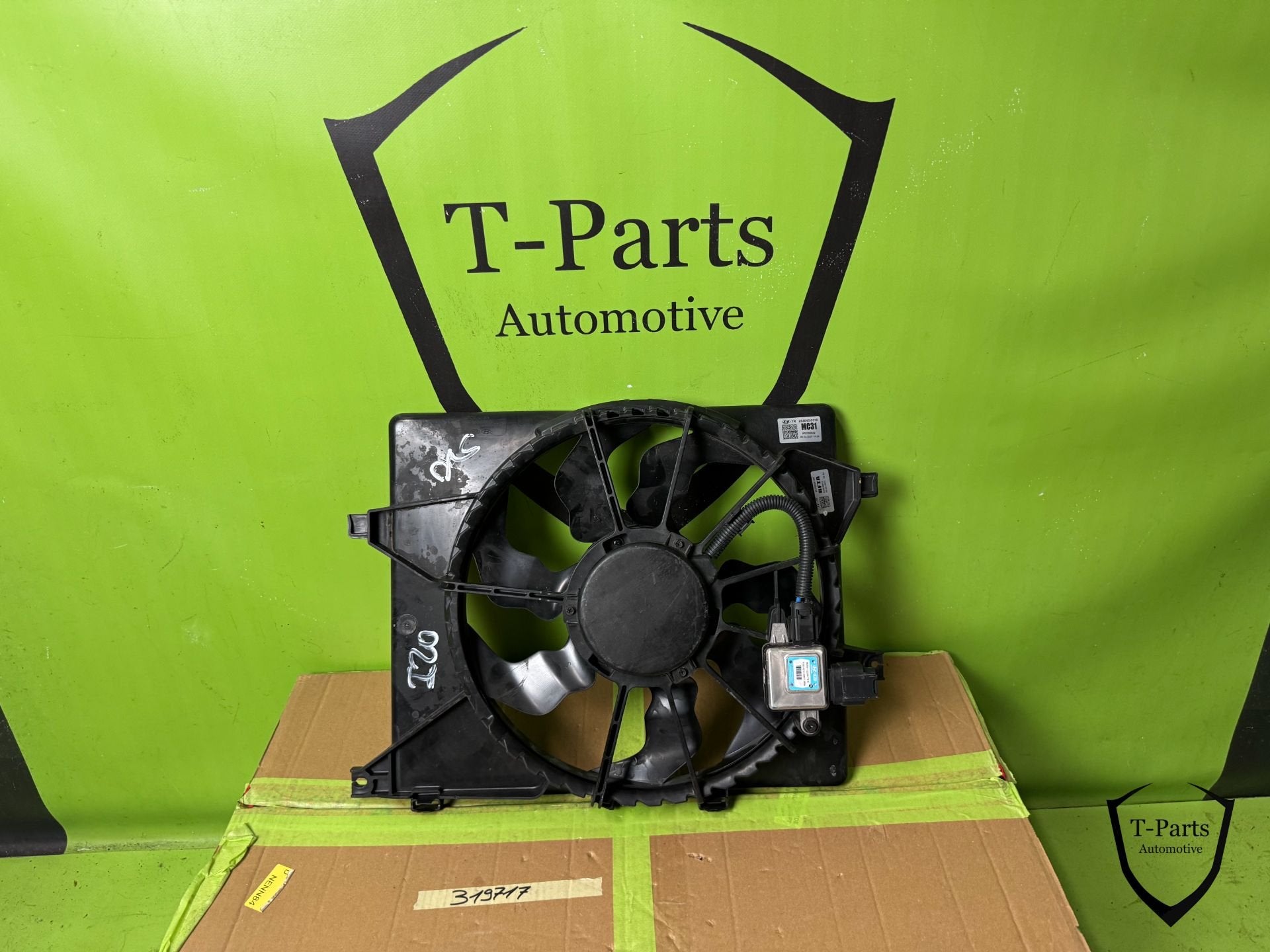 hyundai i20 fan huis radiateur airco 25380Q0300 25304q0310, Gebruikt, Heolleung-ro 12
06797  Seoul, Ophalen of Verzenden, Info@hyundai.com