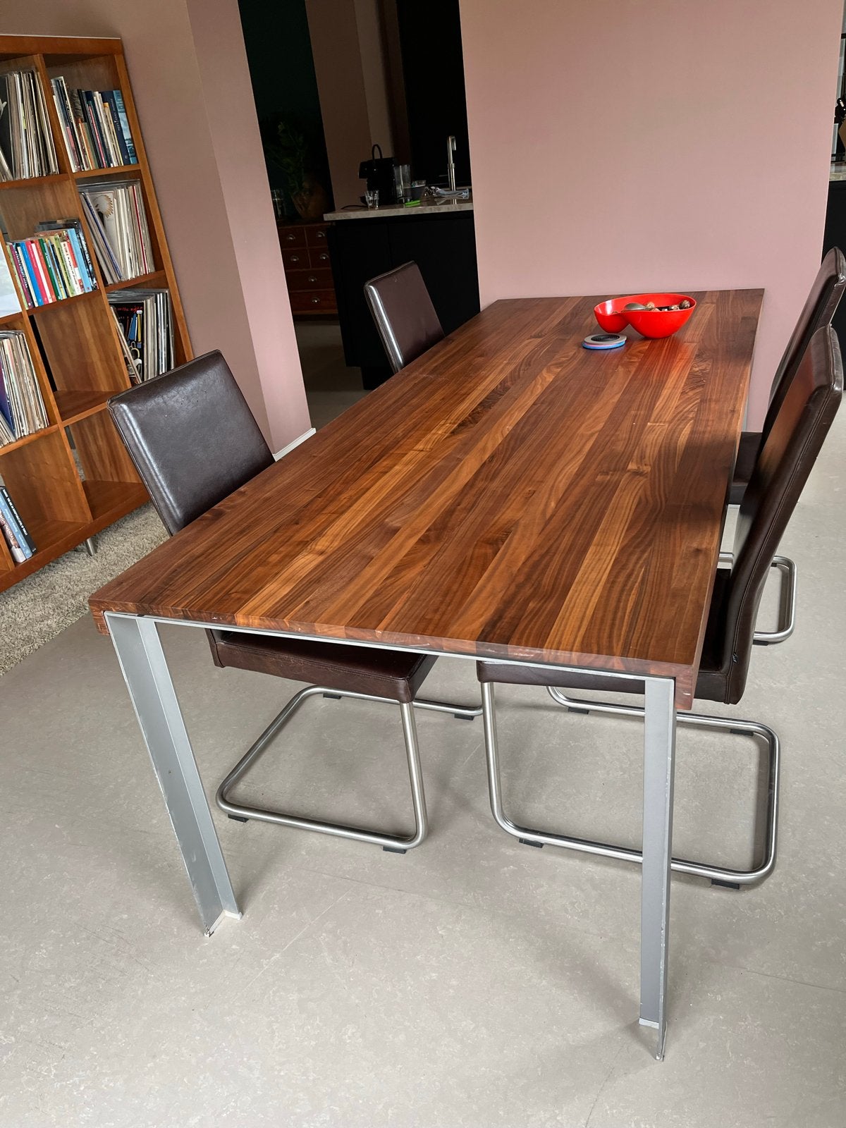 Eettafel Metaform LM 220x90 Notenhout met stalen poten, Gebruikt, 200 cm of meer, 50 tot 100 cm, Vijf personen of meer