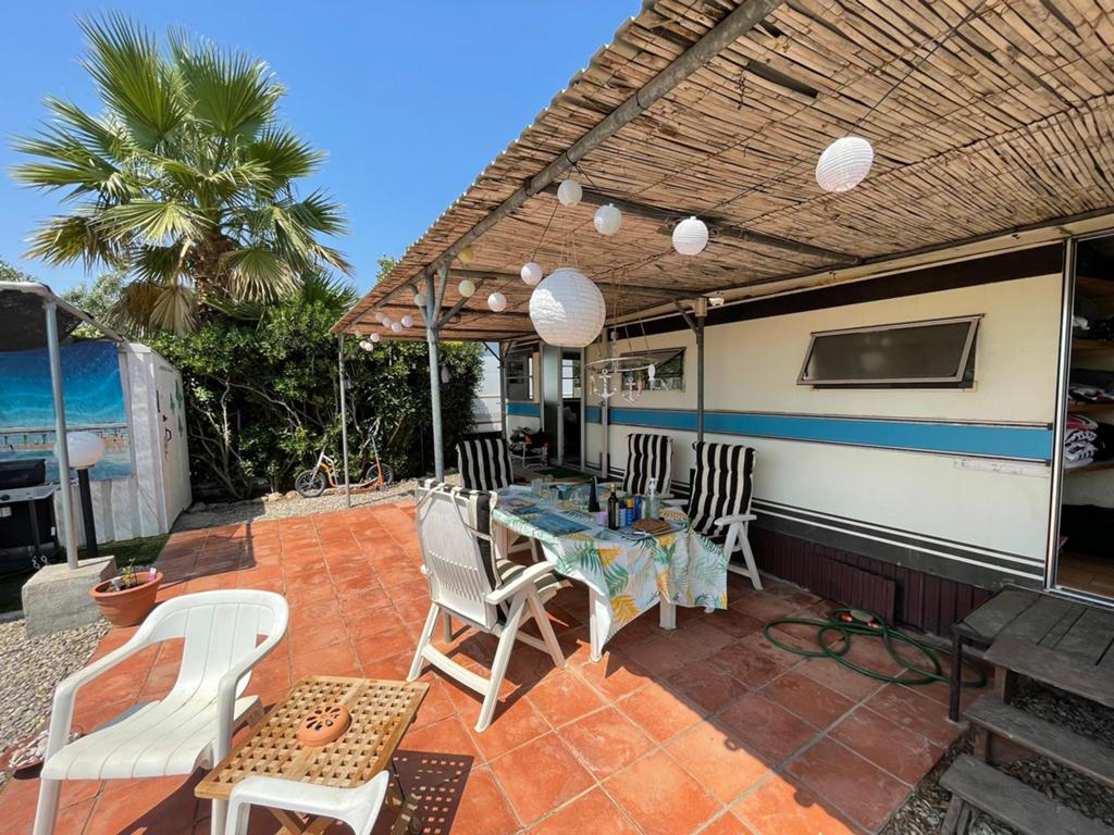 Rust & privacy | Stacaravan Costa Brava 4 pers Estartit, Vakantie, Campings, Dorp, Aan zee, Huisdier toegestaan, Tv, Wasmachine
