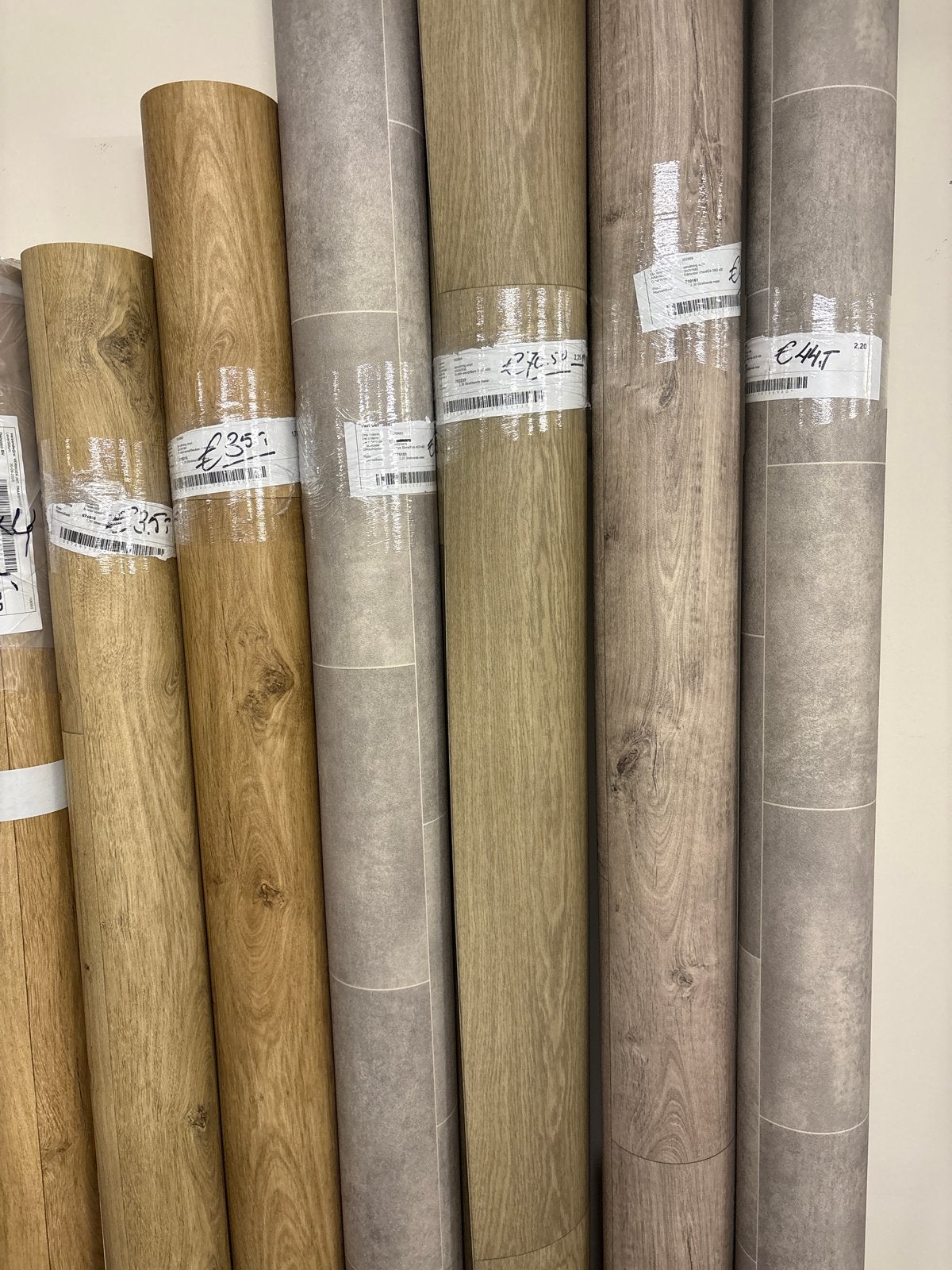 Nieuwe rollen vinyl vloerbedekking - diverse motieven en len, Ophalen, Nieuw, Beige, Alle soorten