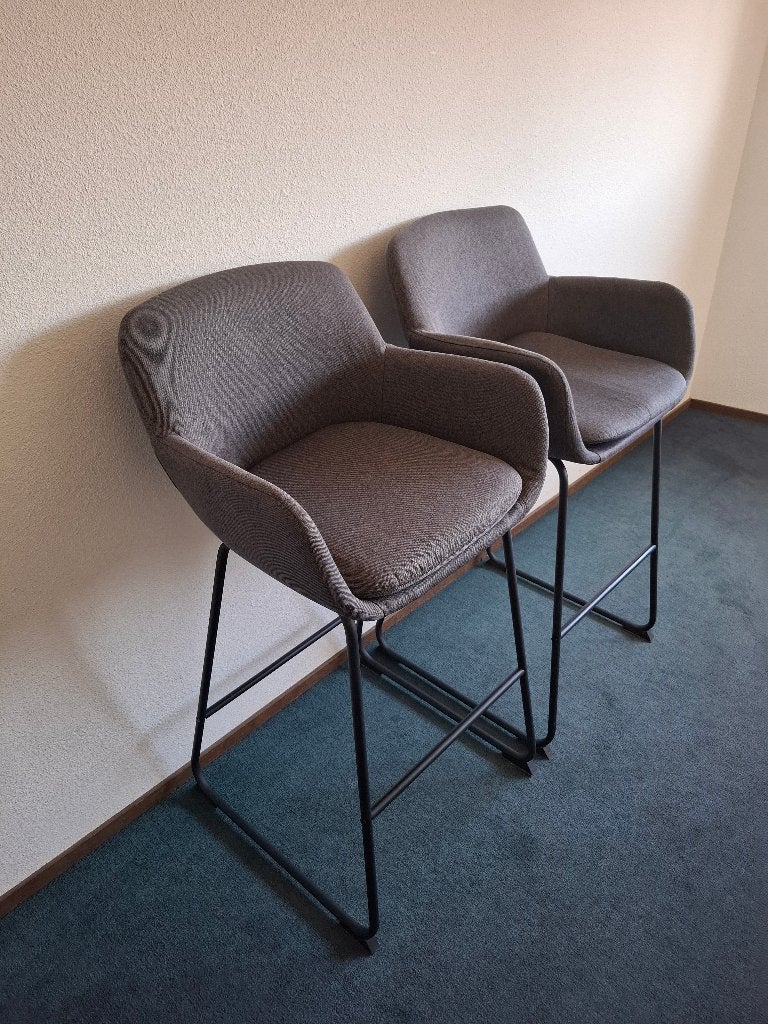 Barkruk 2 stuks, Huis en Inrichting, Barkrukken, Ophalen, Met voetsteun, Zo goed als nieuw, 90 cm of meer