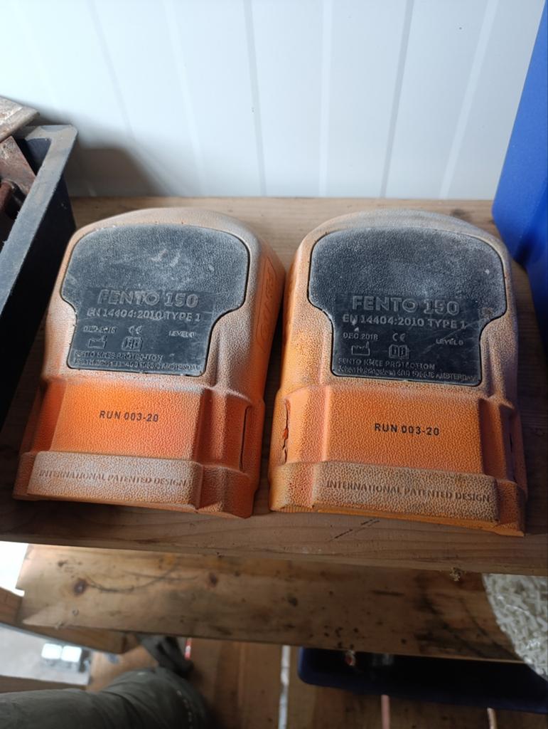 Fento 150 kniebeschermers - weinig gebruikt, Doe-het-zelf en Verbouw, Veiligheidskleding, Verzenden, Zo goed als nieuw