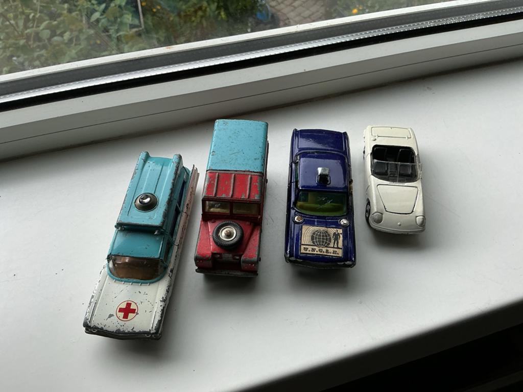 Vintage Corgi Toys: Ambulance, Land Rover, Oldsmobile, Lotus, Ophalen of Verzenden, Gebruikt