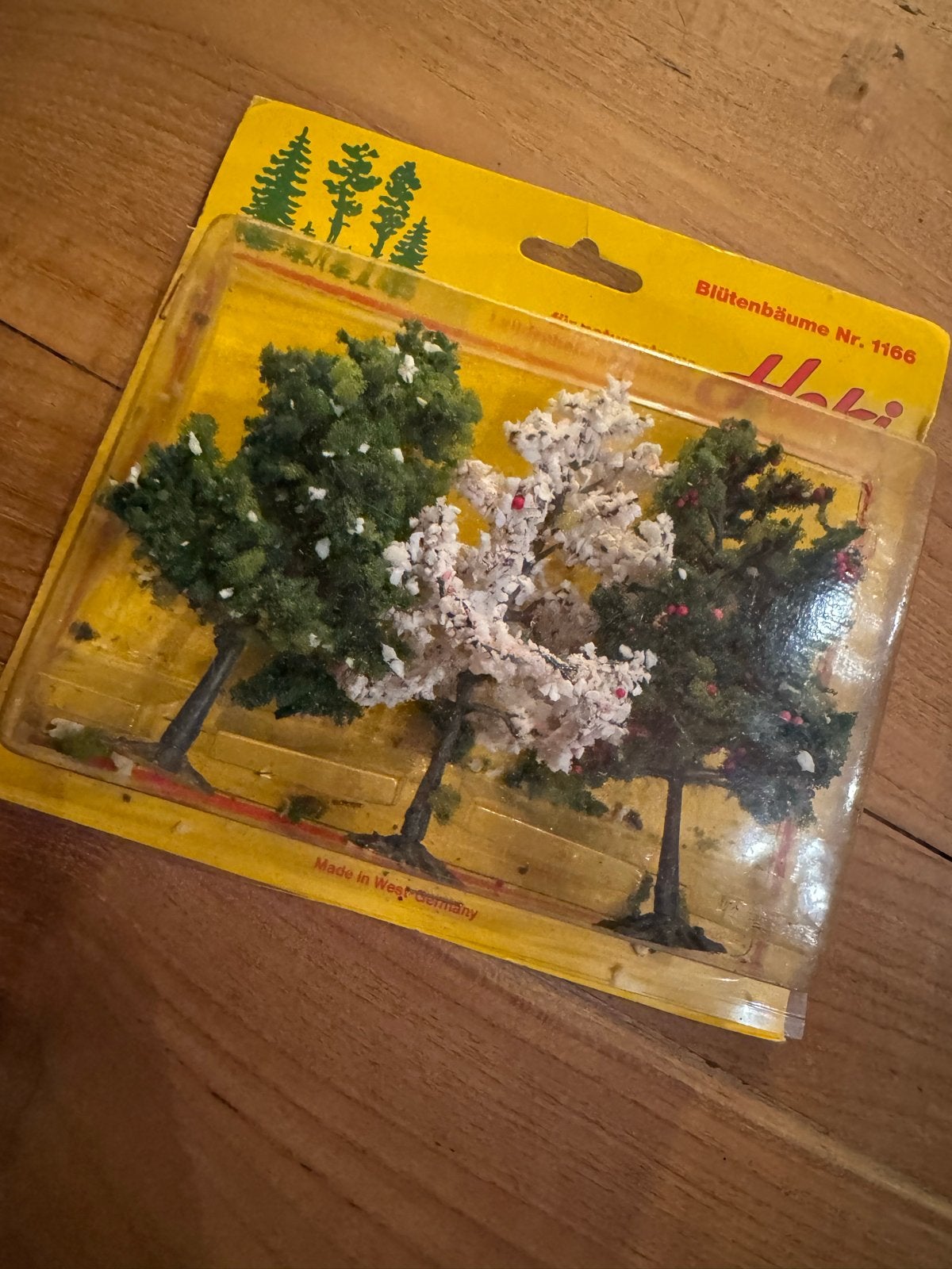 Heki setje nieuwe bomen - Blutenbaume Nr. 1166, Overige merken, Natuur, Gelijkstroom of Wisselstroom, Nieuw