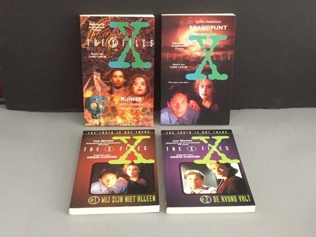 The X files - Nederlandstalig - 4 titels, Ophalen of Verzenden, Zo goed als nieuw, Les M. Martin