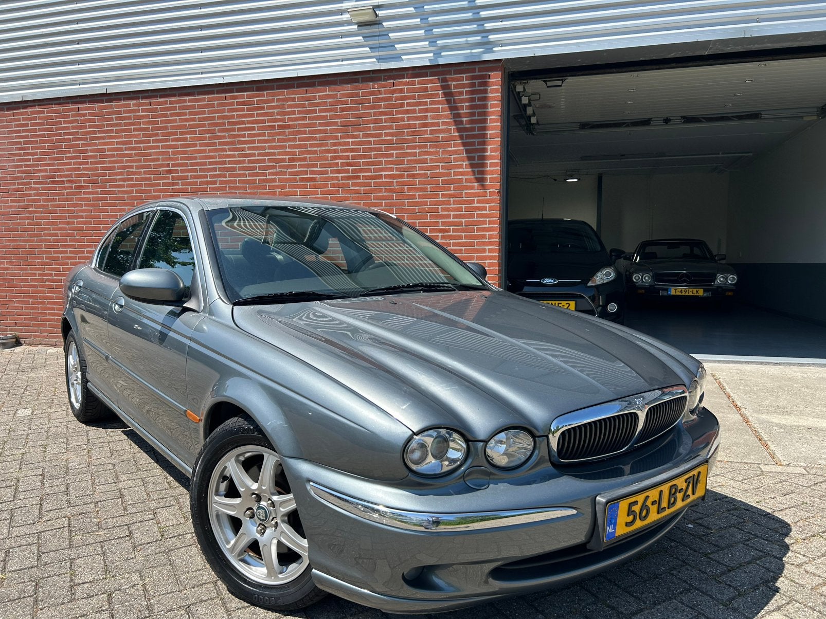 Slechts 85.000km&NAP JaguarX-Type 2.0 V6 Executive AUT 2002, 156 pk, Bedrijf, Grijs, Sedan