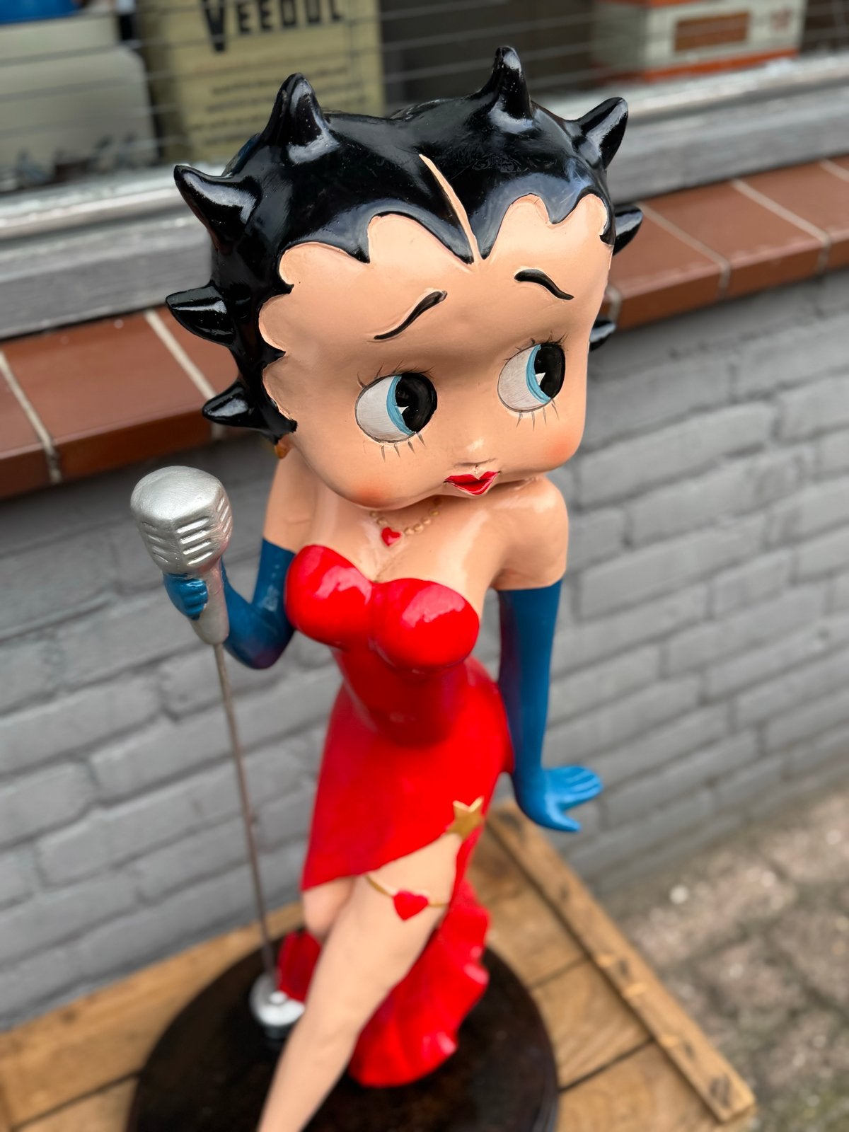 Grote Betty Boop Beeld met Microfoon - Vintage Stijl, Verzamelen, Beelden en Beeldjes, Ophalen, Zo goed als nieuw, Mens
