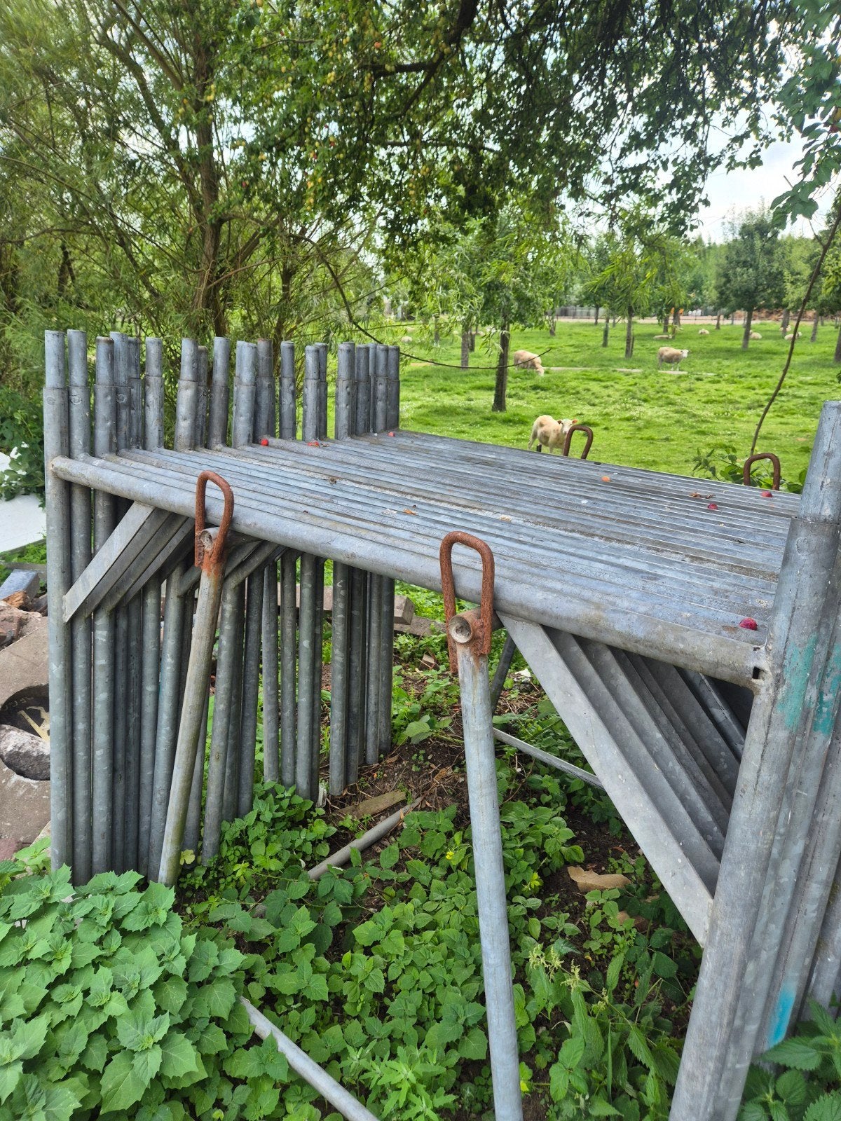 Bouwsteiger compleet, Doe-het-zelf en Verbouw, Steigers, Gebruikt, Gevelsteiger, 5 meter of hoger, Ophalen
