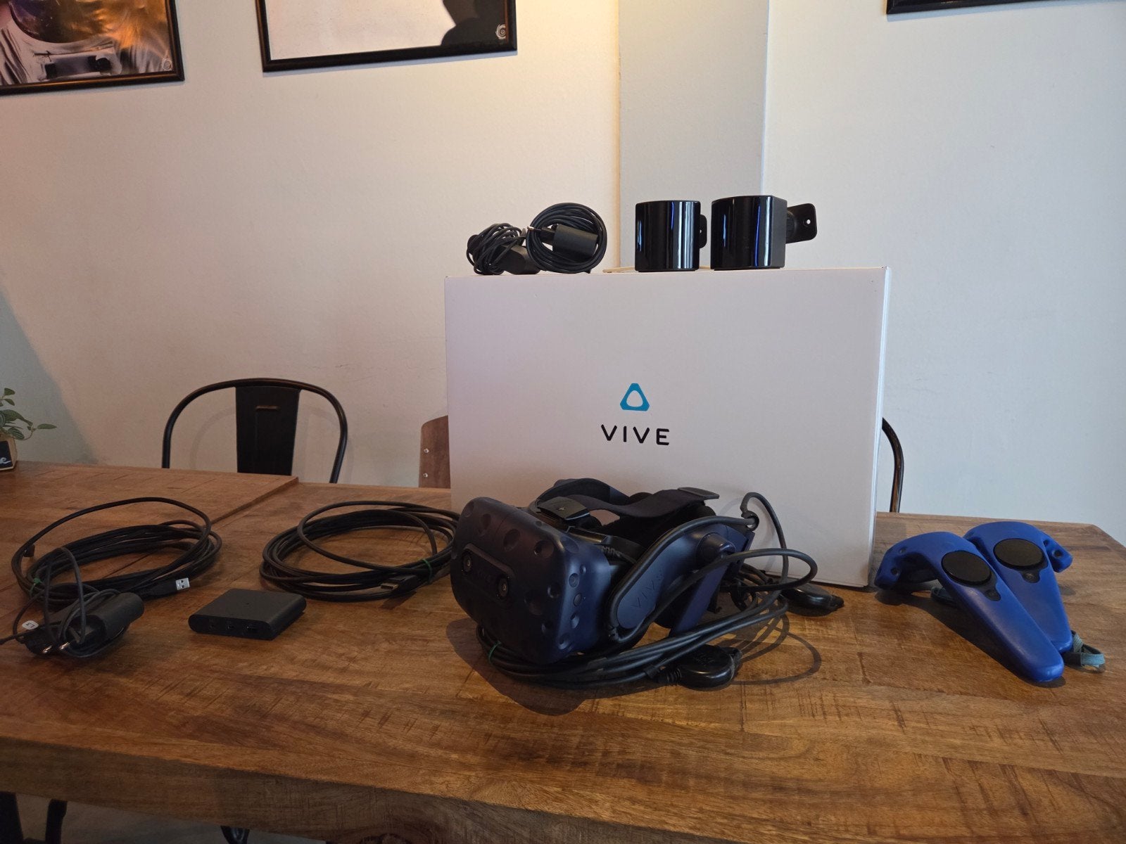 HTC VIVE PRO VR-set met doos, Spelcomputers en Games, Virtual Reality, Ophalen of Verzenden, Gebruikt, VR-bril, Pc