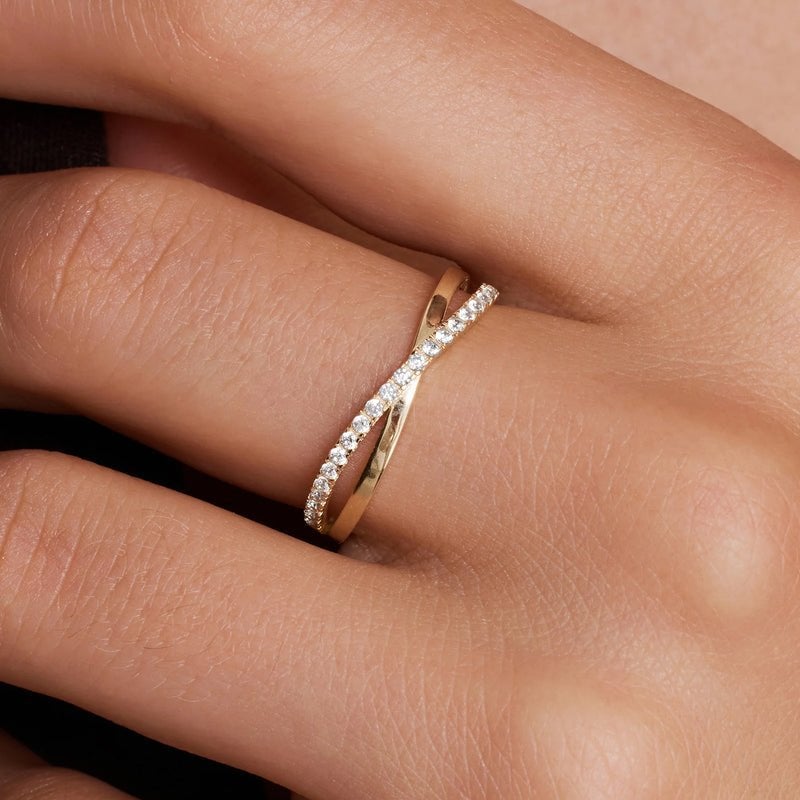 Gekruiste Zirkonia Eternity Ring | maat 50, Info@tovessentials.com, 20 of groter, Nieuw, Ophalen of Verzenden