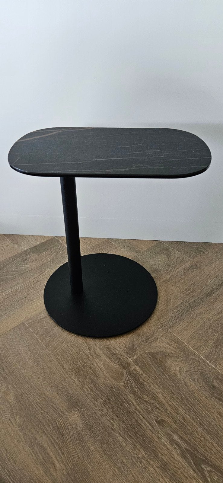 Montel bijzettafel, Ophalen, Rond, Minder dan 55 cm, 45 tot 60 cm
