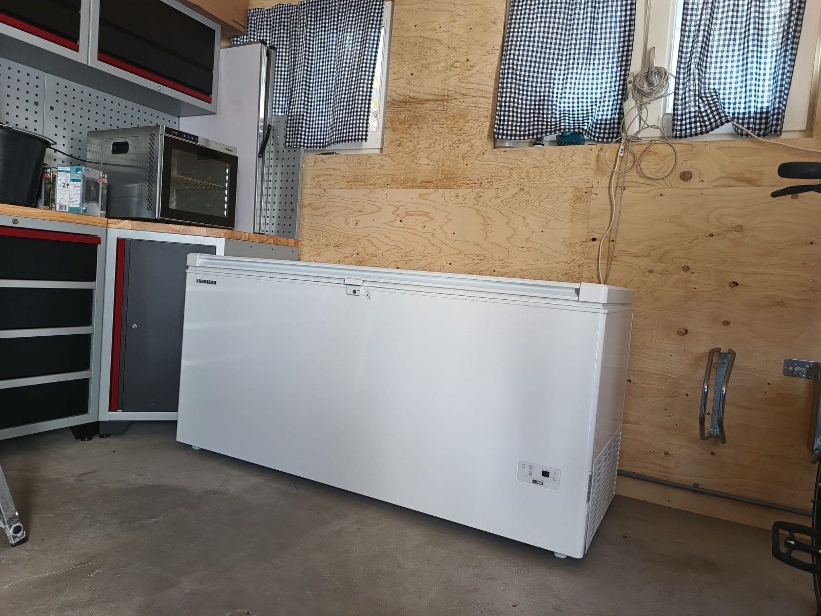 Vriezer LIEBHERR Vriezers CFD 2505-26, Ophalen, Minder dan 85 cm, 200 liter of meer, 60 cm of meer