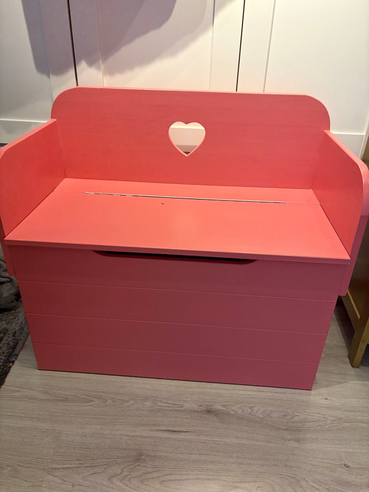 Roze klapbank/speelgoedkist voor kinderkamer met hartje, Ophalen, Gebruikt, Overige typen