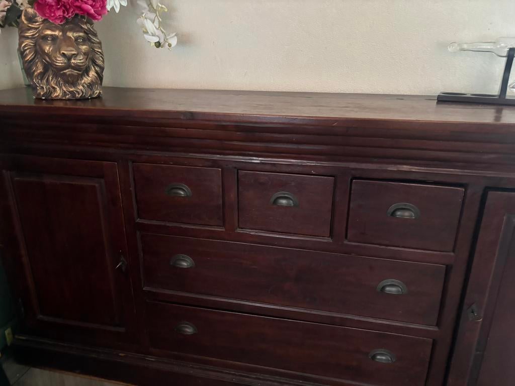 Degelijk dressoir met veel opbergruimte, Huis en Inrichting, Kasten | Dressoirs, Ophalen, Zo goed als nieuw, 25 tot 50 cm