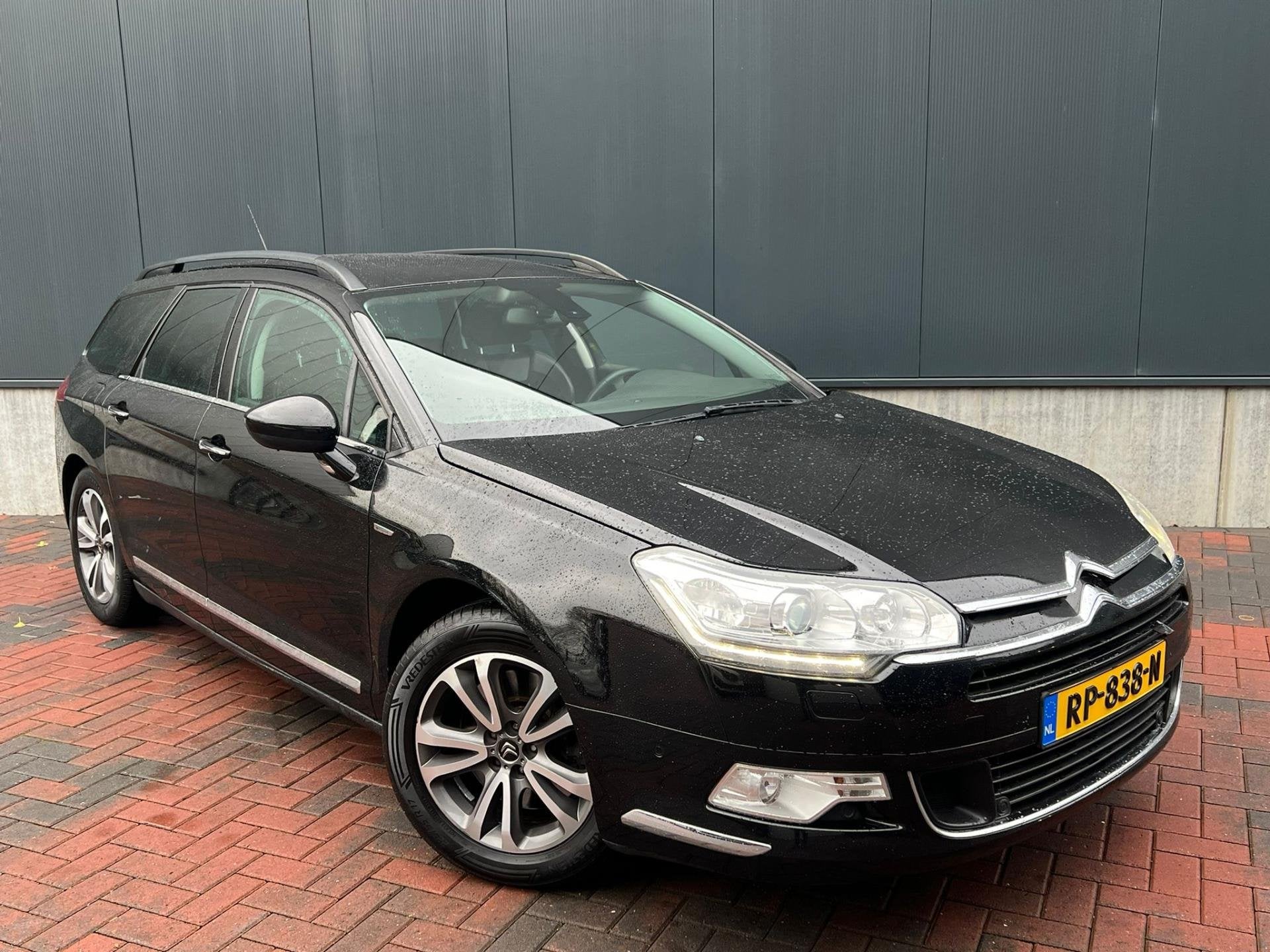 Citroen C5 Tourer XTR 2.0 BlueHDi Collection Business * Aut, Auto's, Euro 6, 4 cilinders, 181 pk, Leder en Stof