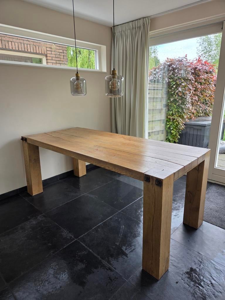 Massief eikenhouten tafel met stoere schroeven (200x90), Ophalen, Gebruikt, Eikenhout, 50 tot 100 cm