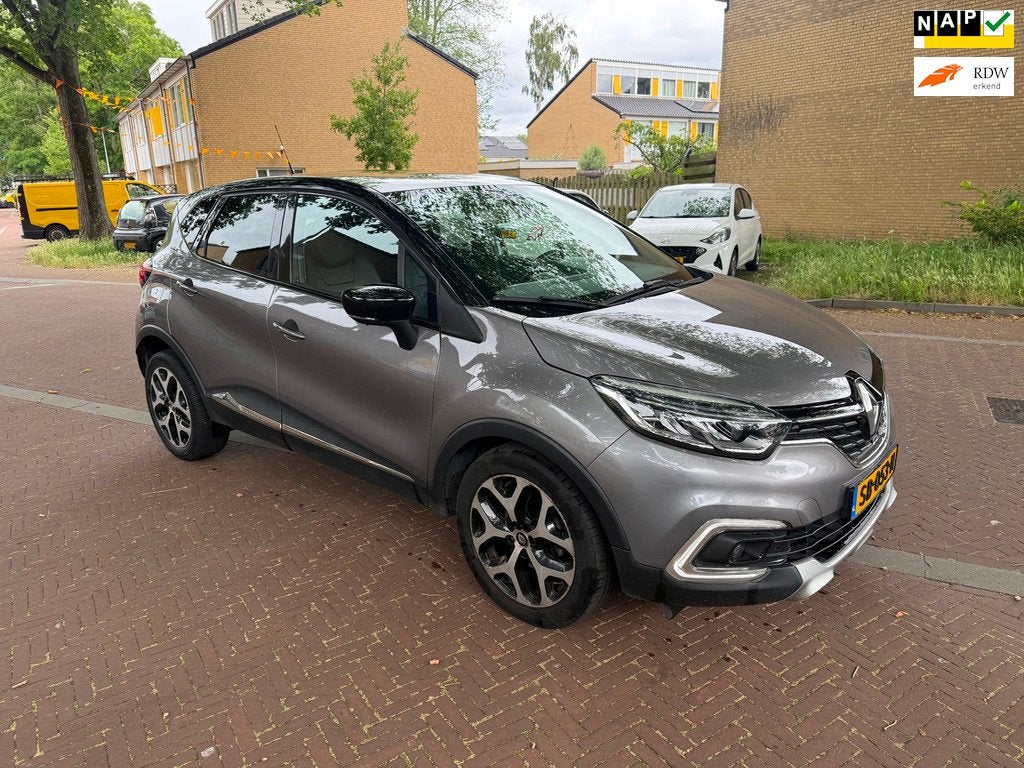 Renault Captur AUTOMAAT / Panorama dak / Leer / Veel opties, Auto's, Renault, Gebruikt, 4 cilinders, 635 kg, SUV of Terreinwagen