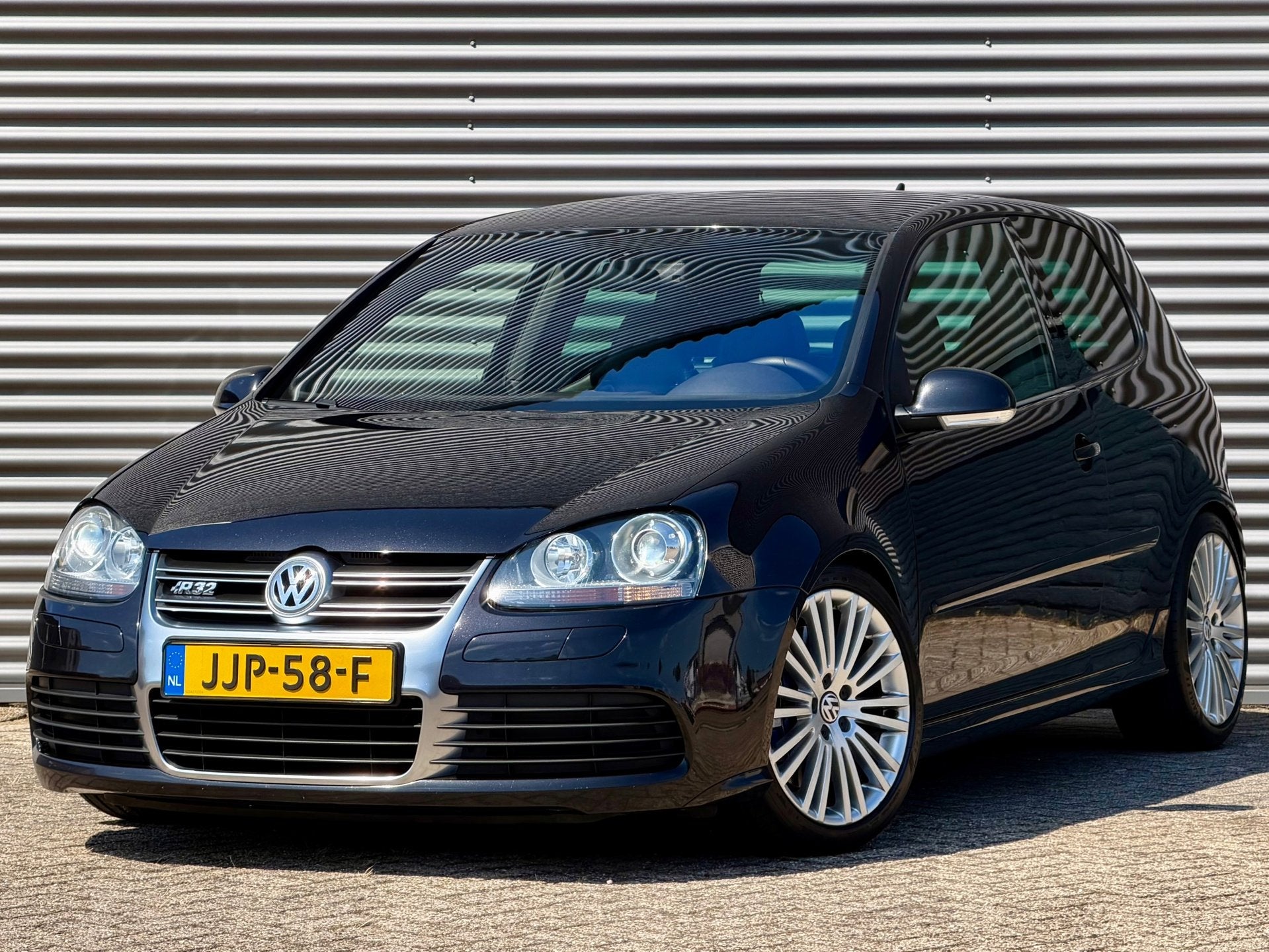 Volkswagen GOLF 3.2 R32 DSG | Schaalstoelen | Compleet 1e La, Auto's, Volkswagen, Gebruikt, 3189 cc, Zwart, Bedrijf