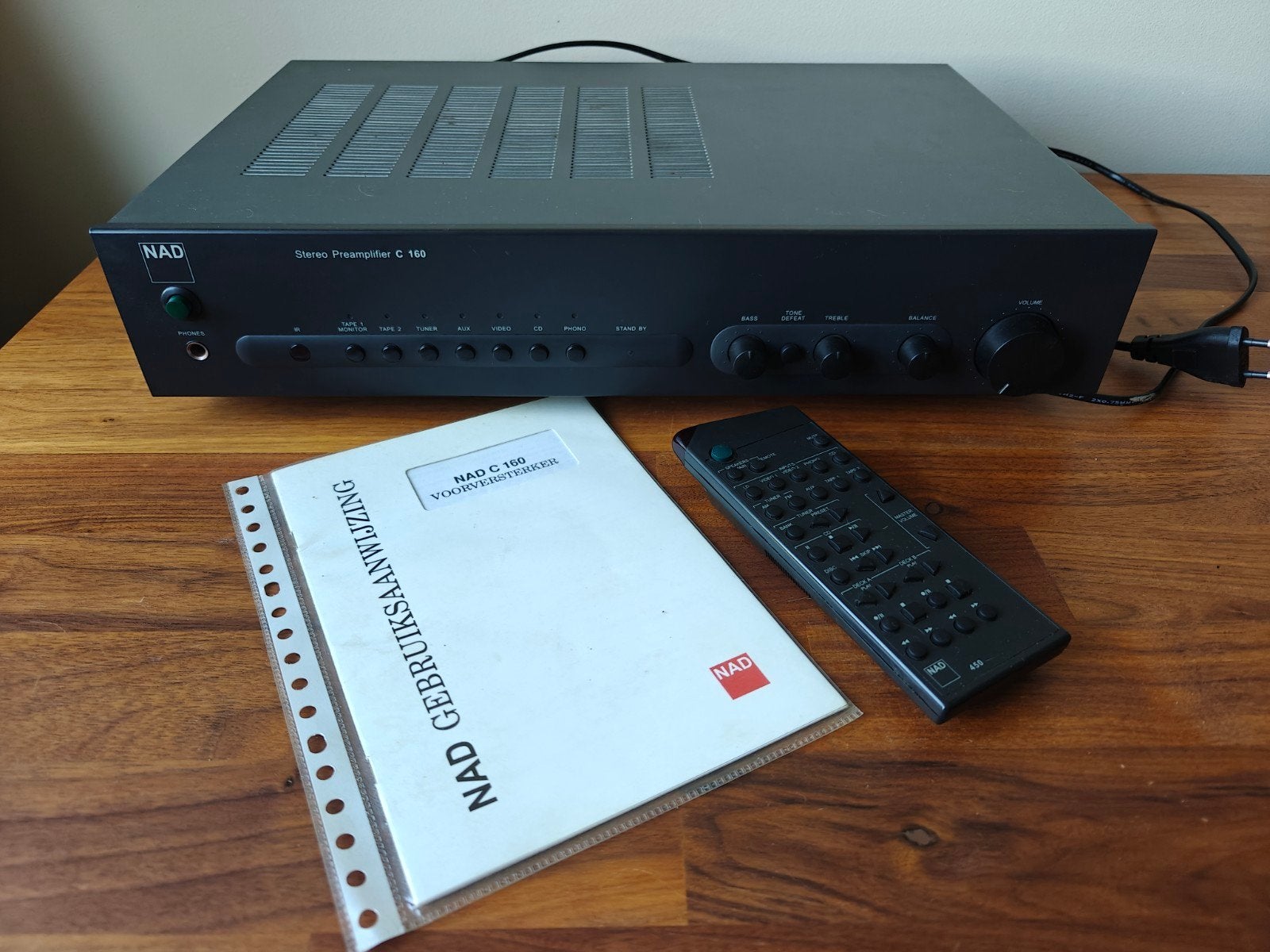 NAD C 160 Voorversterker – In topstaat!, Ophalen of Verzenden, Zo goed als nieuw, Overige systemen, Overige merken
