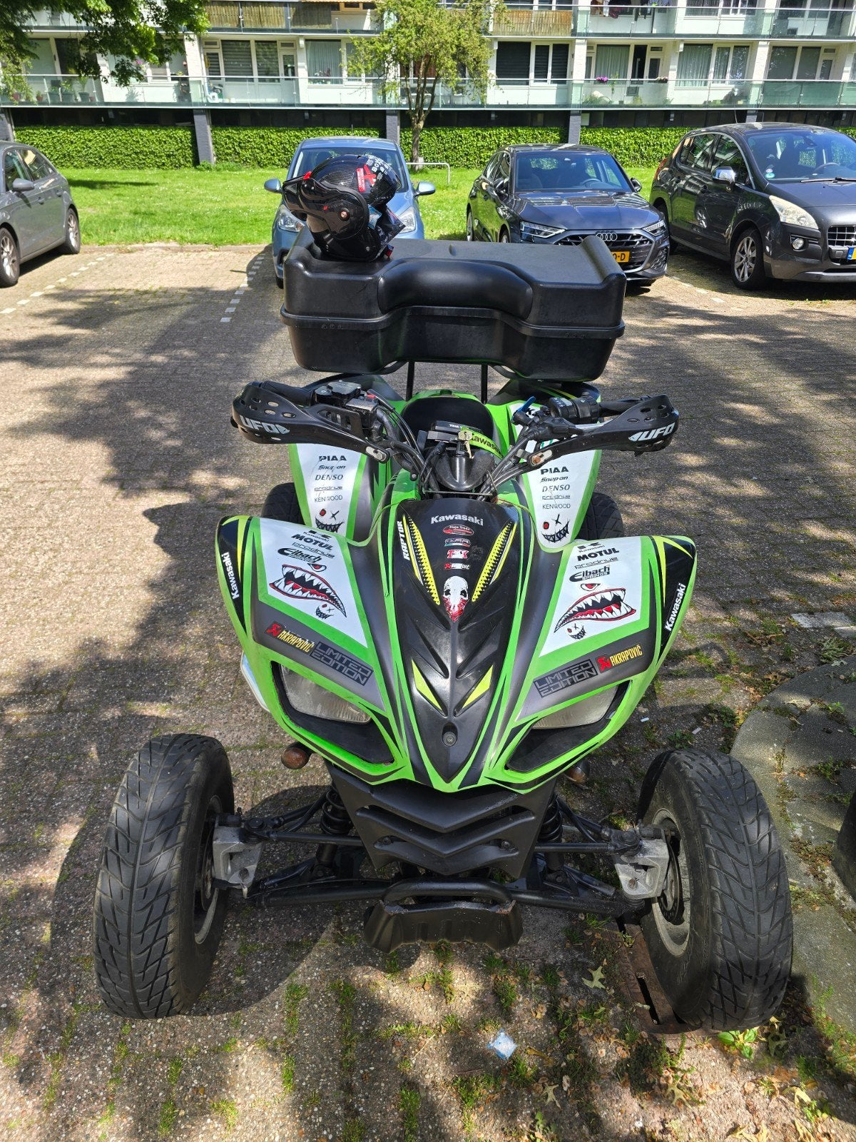 Kawasaki KFX700 uit 2007 met Koffer en Dual Gasser, Fietsen en Brommers, Ophalen
