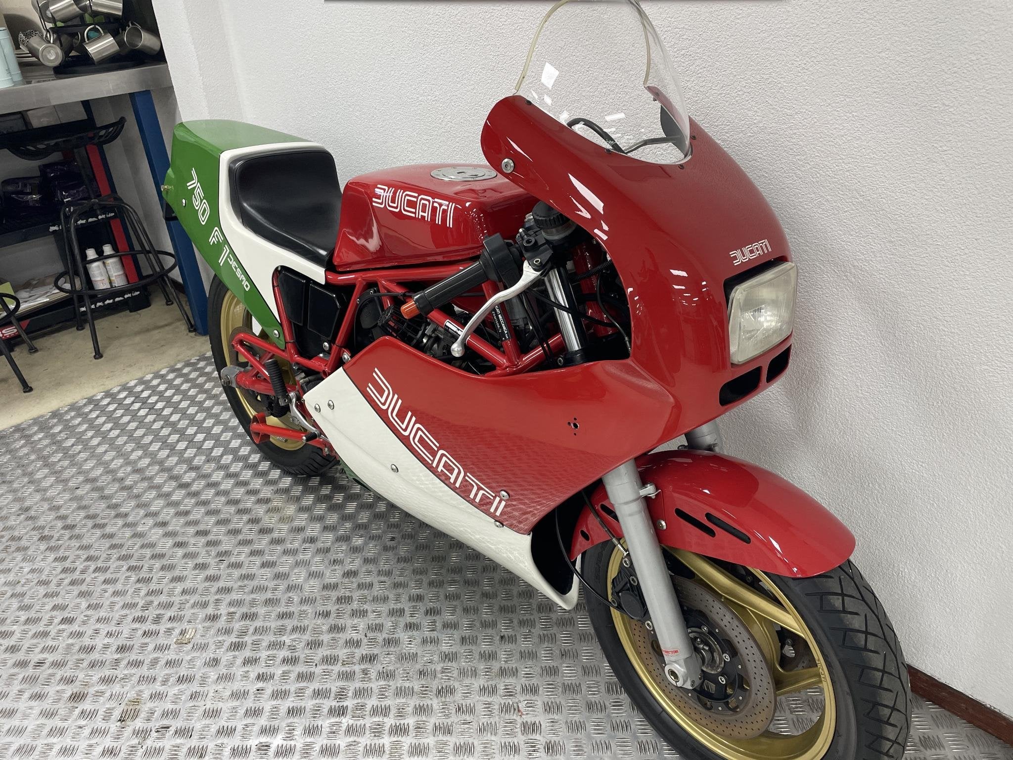 Ducati F1 750 DESMO TRICOLORE, Bedrijf, Meer dan 35 kW, Overig, 742 cc