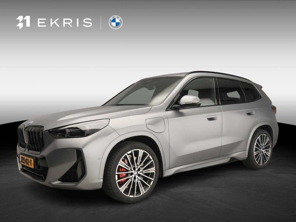 BMW X1 xDrive25e | M-Sportpakket | LED | HUD | Active cruise, Auto's, BMW, Stof, Gebruikt, 105 min, Bedrijf