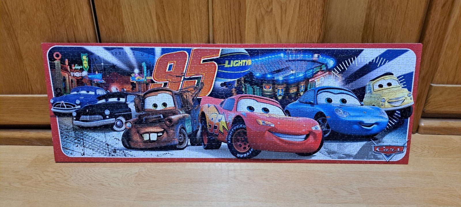 Cars puzzel met 1000 stukjes, gelijmd op mdf plaat., Ophalen, Wanddecoratie