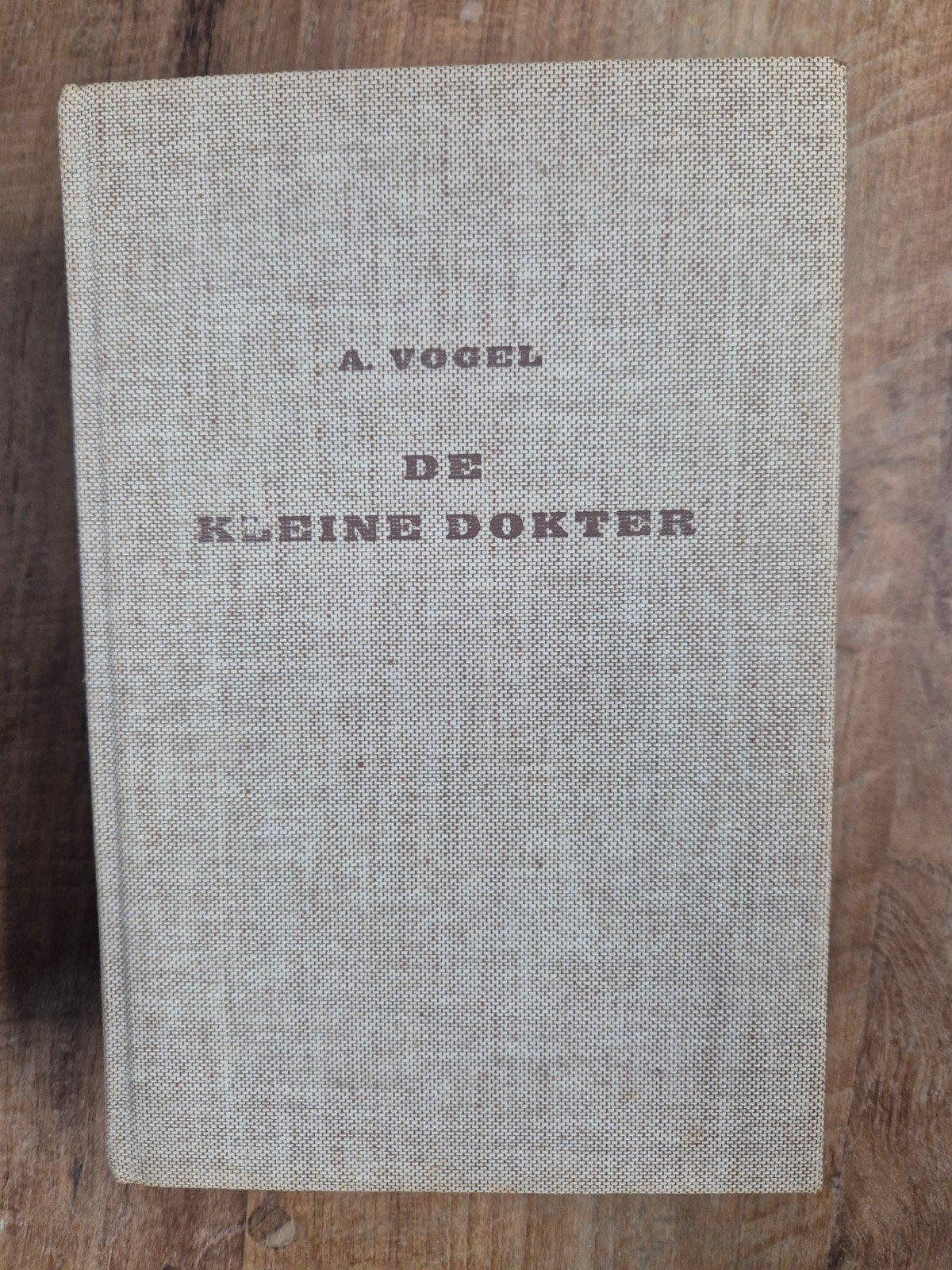 A. Vogel - De Kleine Dokter (Oud Boek), Ophalen of Verzenden, Gelezen, Kruiden en Alternatief, A. Vogel