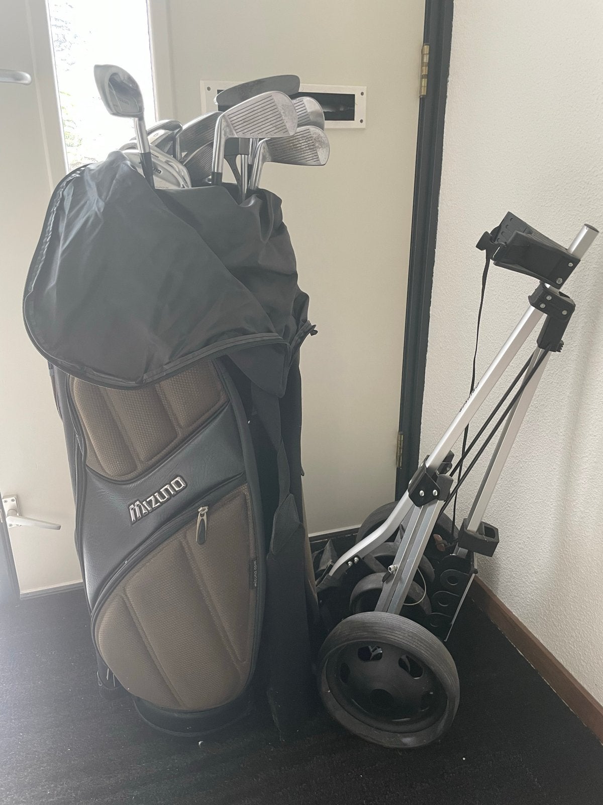 Mizuno Golfset met tas en Cruiser golfkar, Sport en Fitness, Golf, Ophalen of Verzenden, Gebruikt, Set, Mizuno
