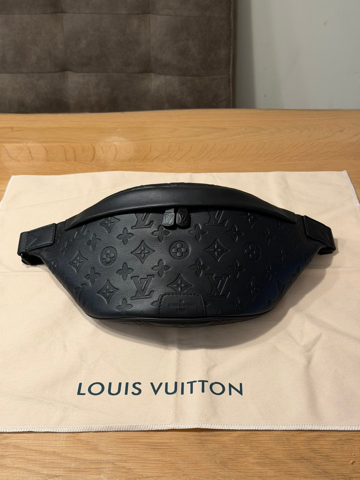 Crossbody heuptas bumbag zwart design Louis Vuitton, Ophalen of Verzenden, Nieuw, Zwart, Overige merken