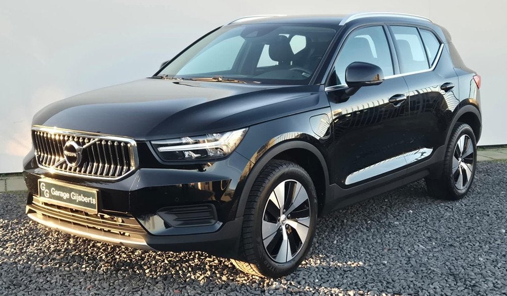 Volvo XC40 1.5 T4 Recharge Inscription Expression Park Assis, 12 maanden, Stof, Automatische klimaatregeling, Zwart